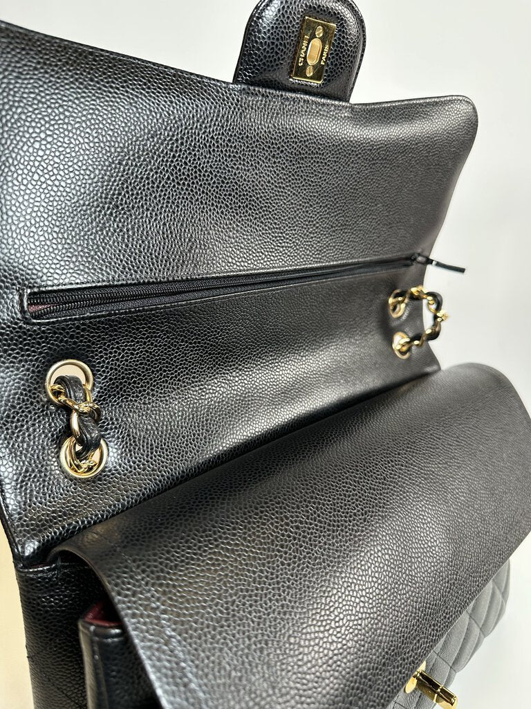 Chanel Classic Jumbo Flap