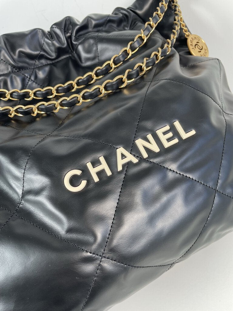 Chanel 22 Hobo Bag