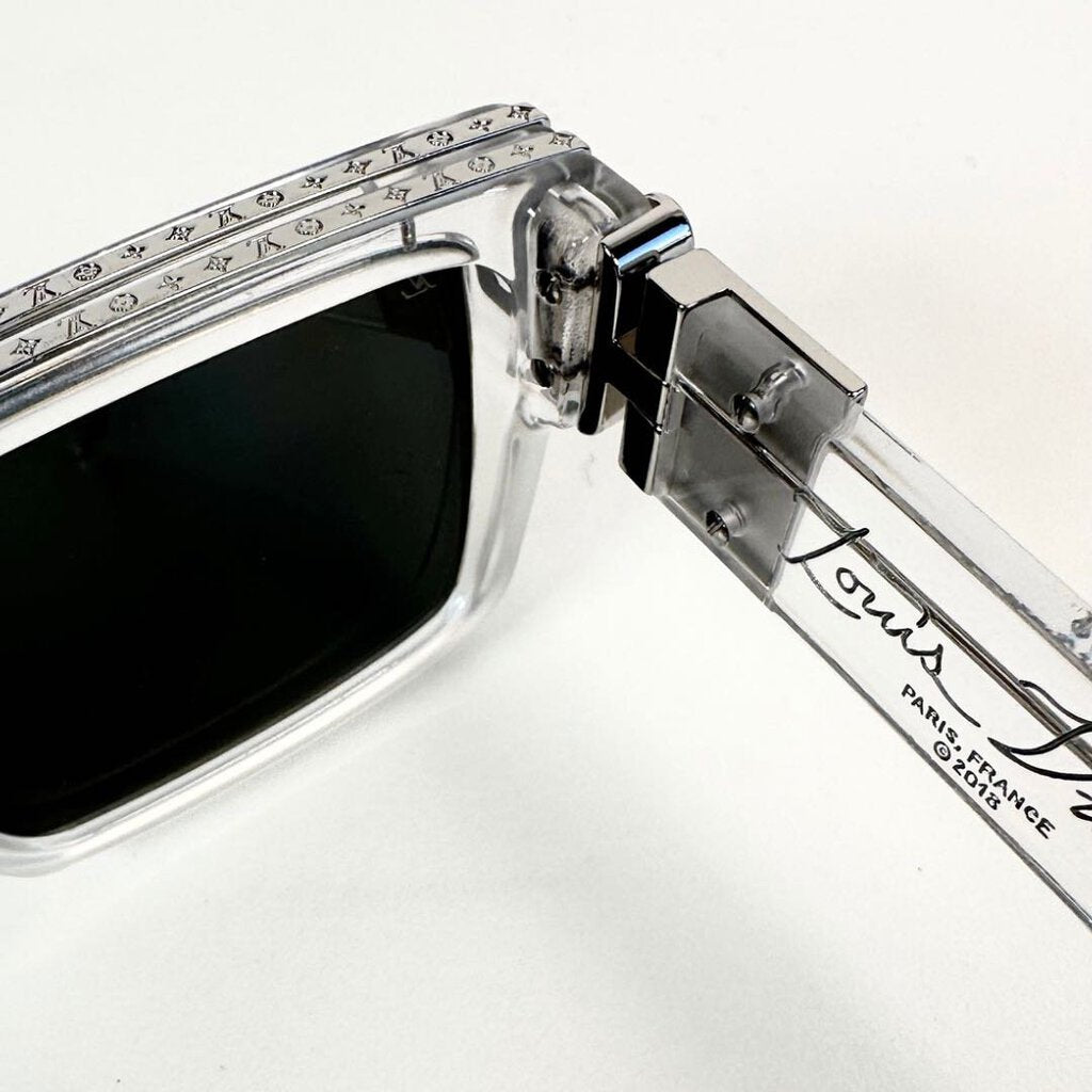 【超希少】Louis Vuitton MILLIONAIRE 1.1 CLEAR RARE LOUIS VUITTON MILLIONAIRE 1.1 SUNGLASSES CLEAR EYEGLASS
