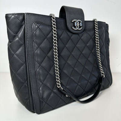 Chanel Tote