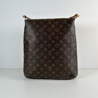 Louise Vuitton Musette Salsa