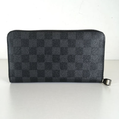 Louis Vuitton Zippy Organizer Wallet