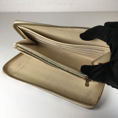 Louis Vuitton Zippy Organizer Wallet