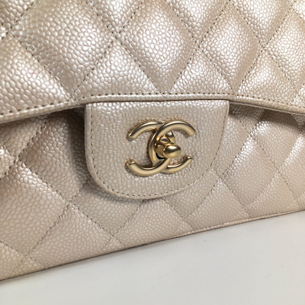 Chanel Classic Jumbo Flap