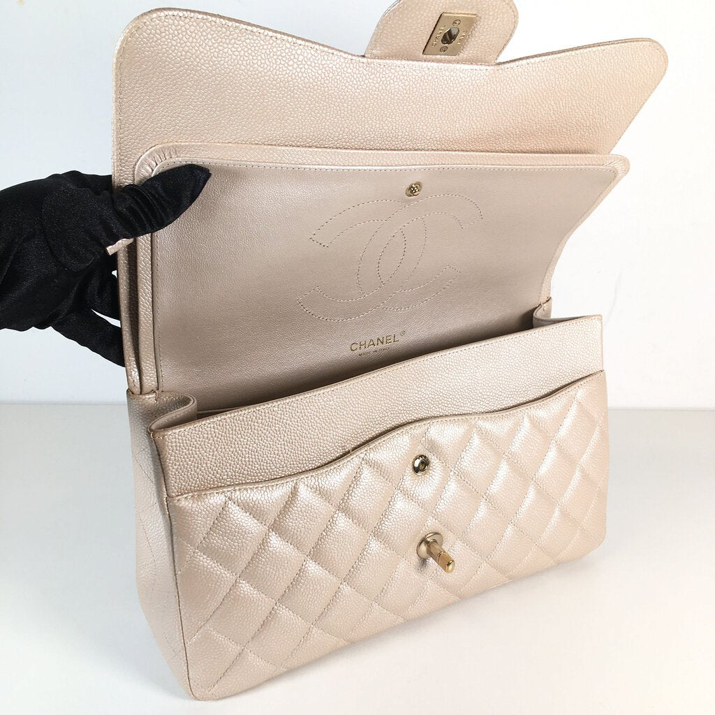 Chanel Classic Jumbo Flap