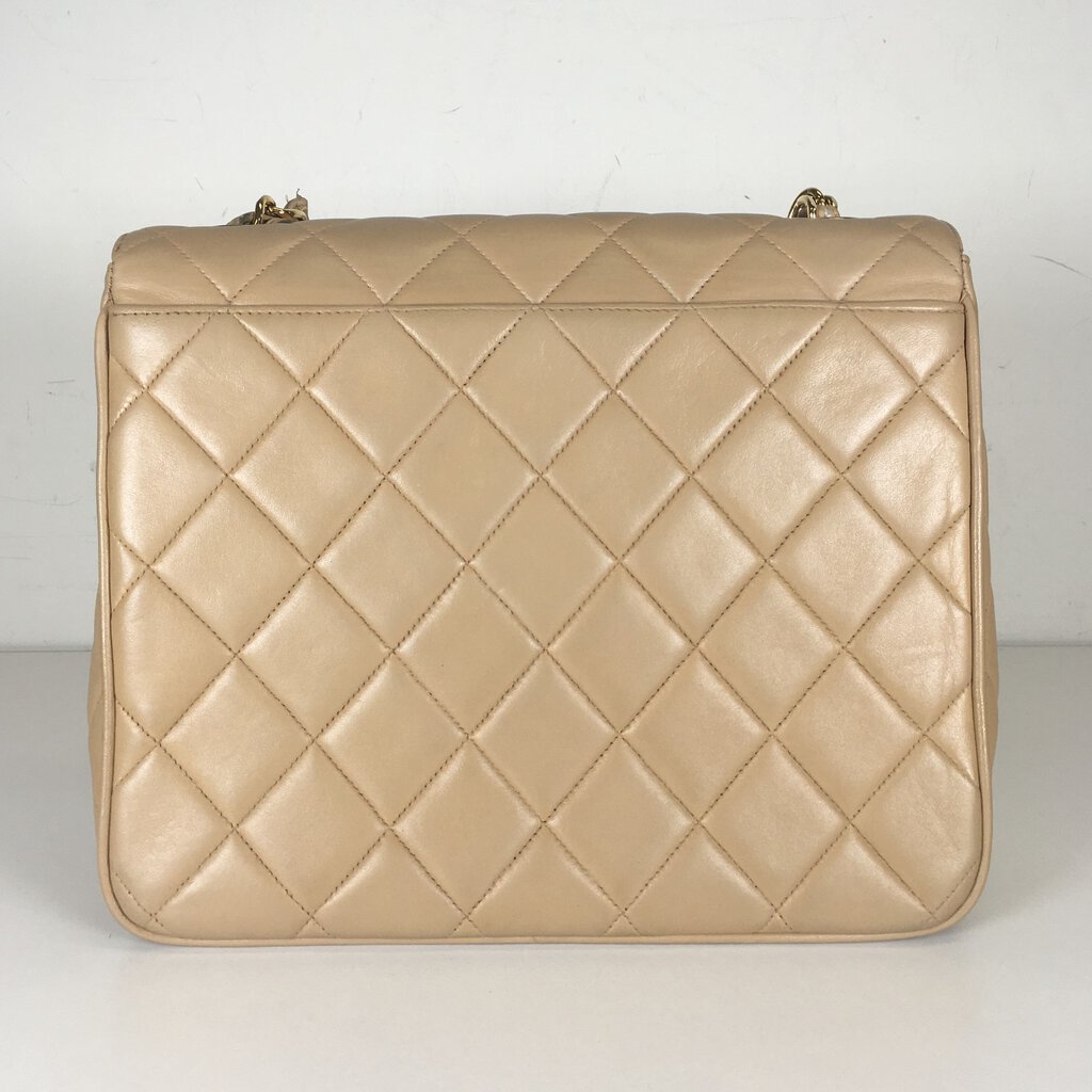 Chanel Vintage Medium Square