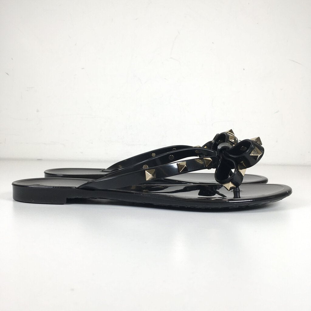 Valentino Rockstud Rubber Thong Sandals 37