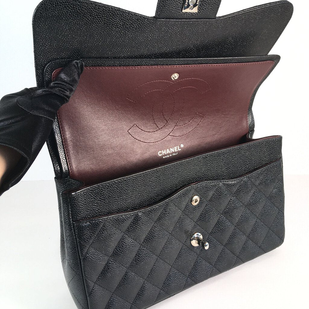 Chanel Classic Jumbo Flap