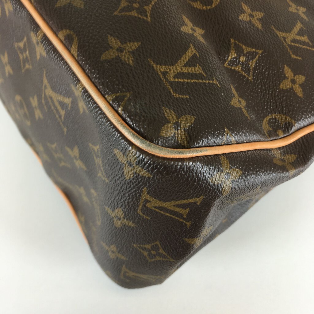 Louis Vuitton Batignolles Vertical Tote