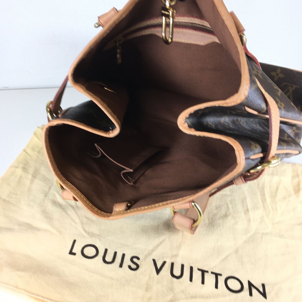 Louis Vuitton Batignolles Vertical Tote