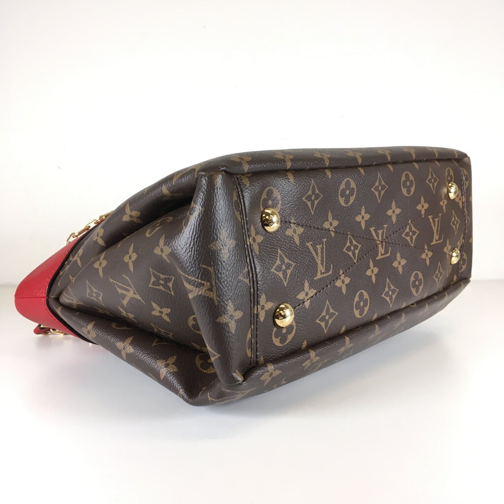 Louis Vuitton Pallas Shopper Tote