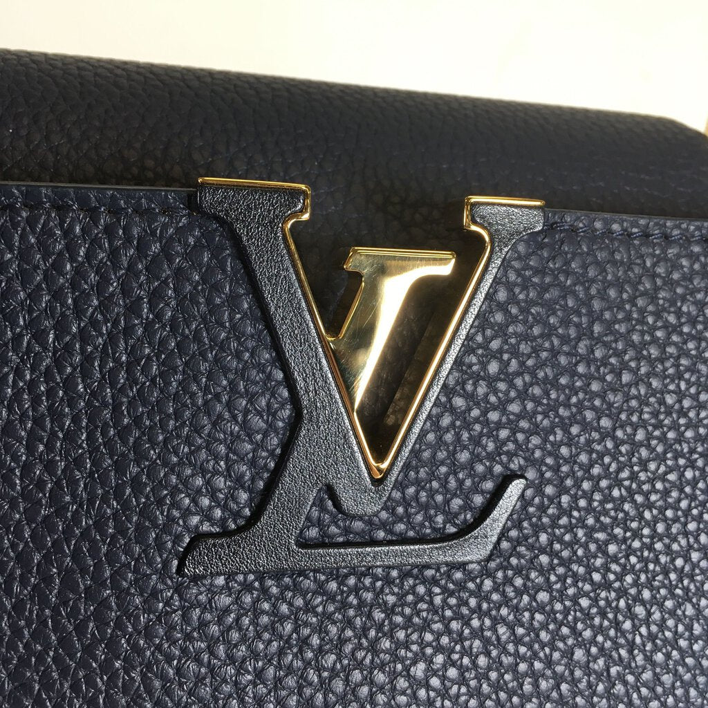 Louis Vuitton Capucines MM