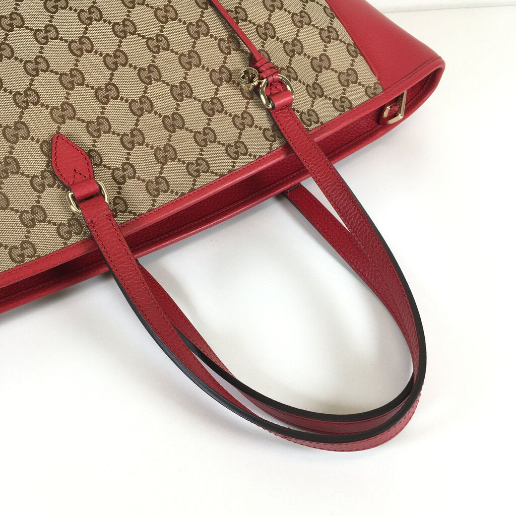 Gucci Bree Supreme Tote