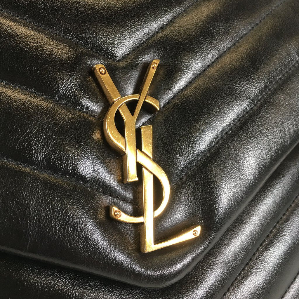 Saint Laurent (YSL) Loulou