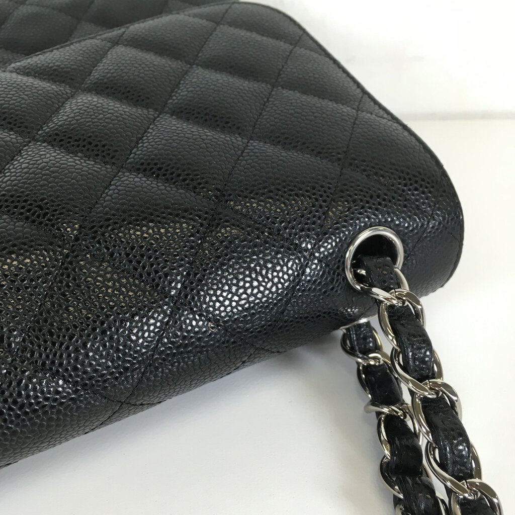 Chanel Classic Jumbo