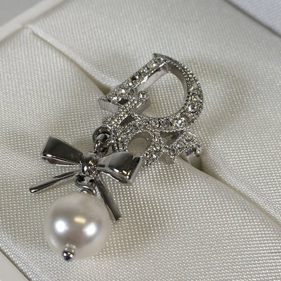 Dior Pearl Drop Bow Ring