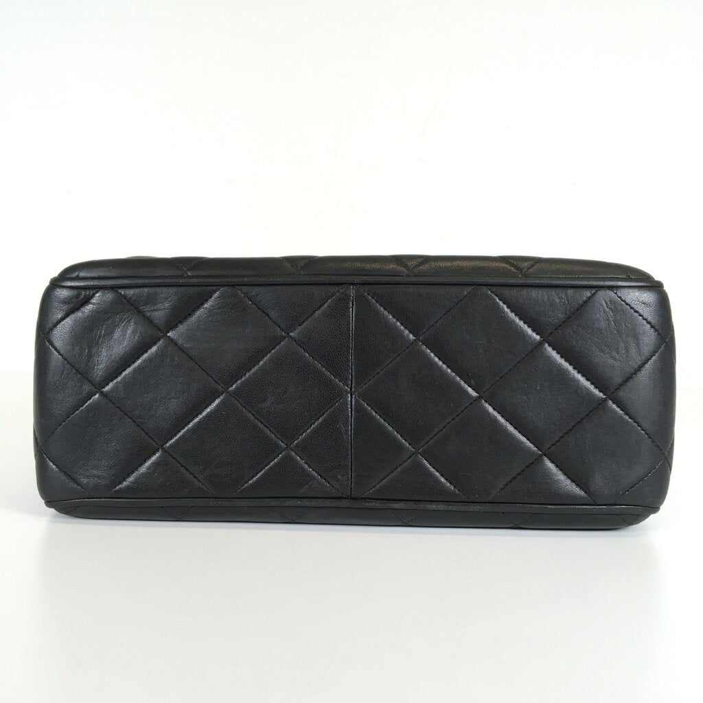 Chanel Vintage Medium Square