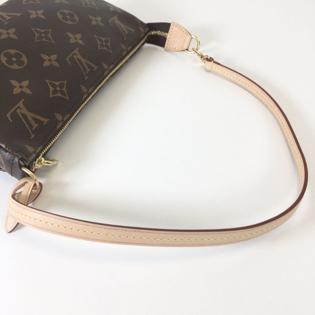 Louis Vuitton Pochette Accessories