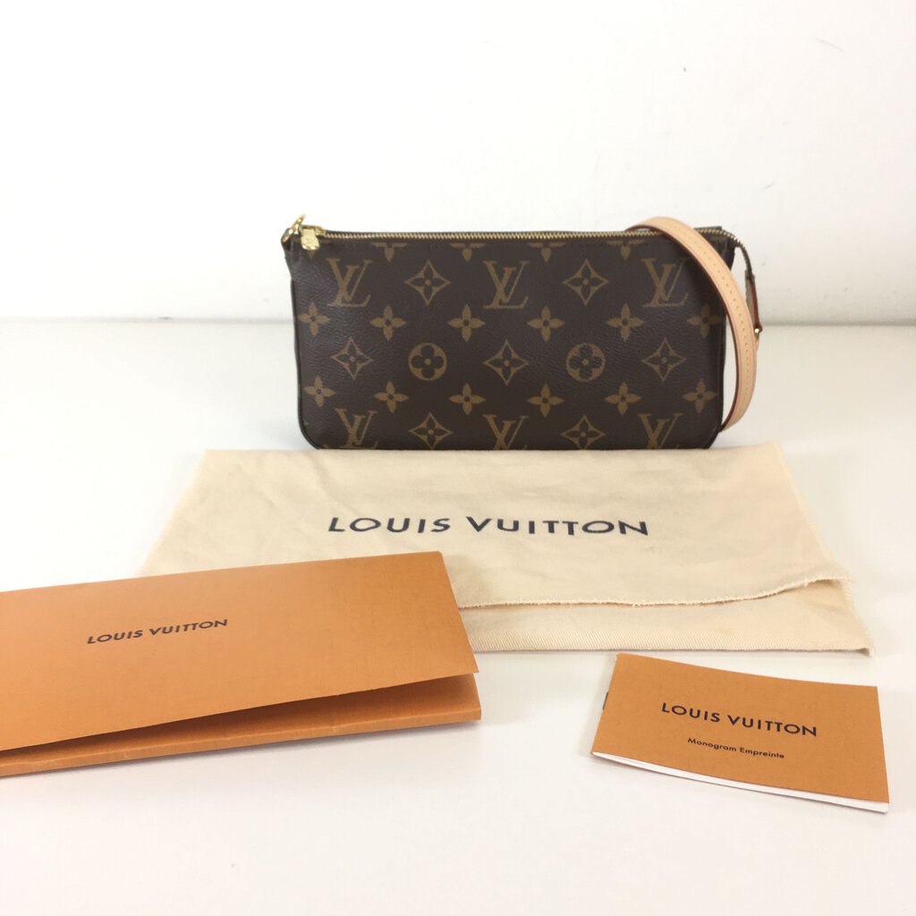 Louis Vuitton Pochette Accessories