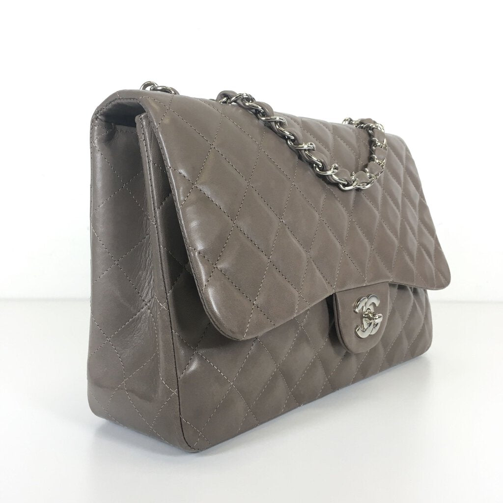 Chanel Jumbo Single Flap