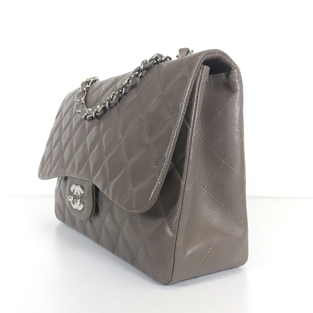 Chanel Jumbo Single Flap