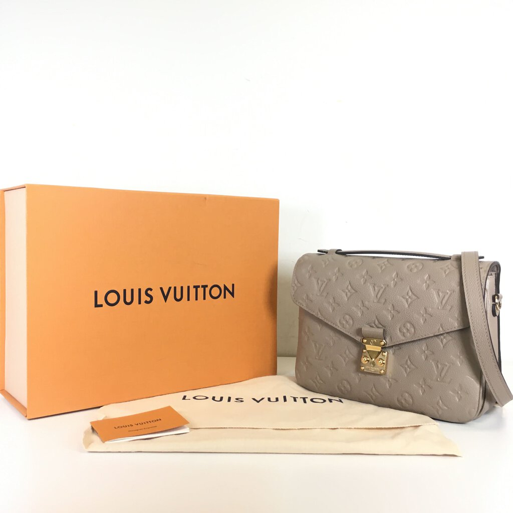 Louis Vuitton Pochette Metis