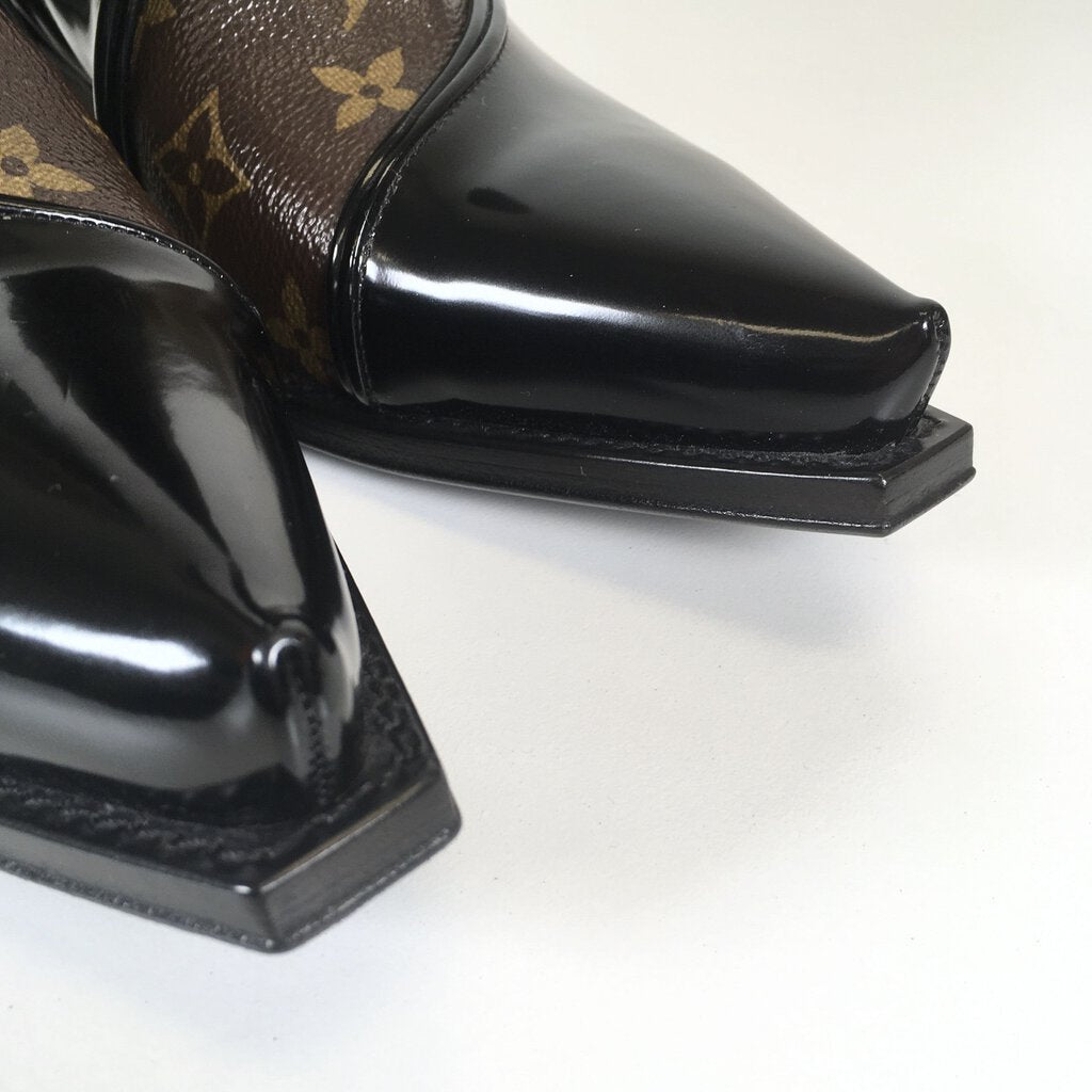 Louis Vuitton Matador Ankle Boot 37