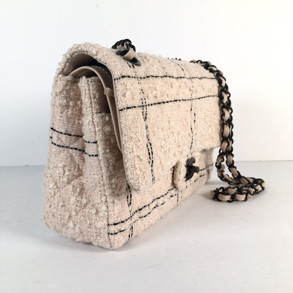 Chanel Flap ML Tweed