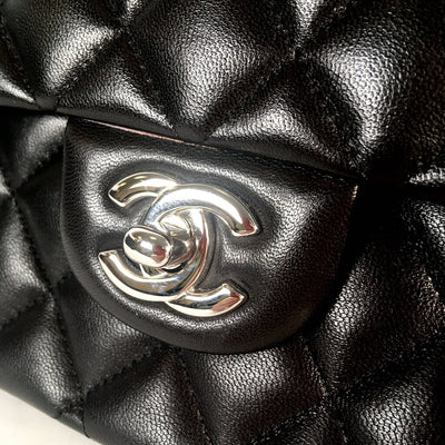 Chanel Classic ML Flap