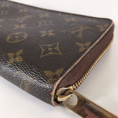 Louis Vuitton Zippy Organizer Wallet