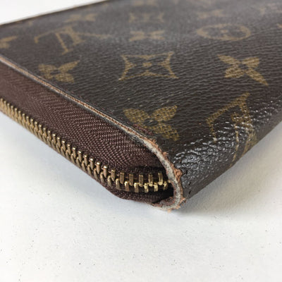 Louis Vuitton Zippy Organizer Wallet