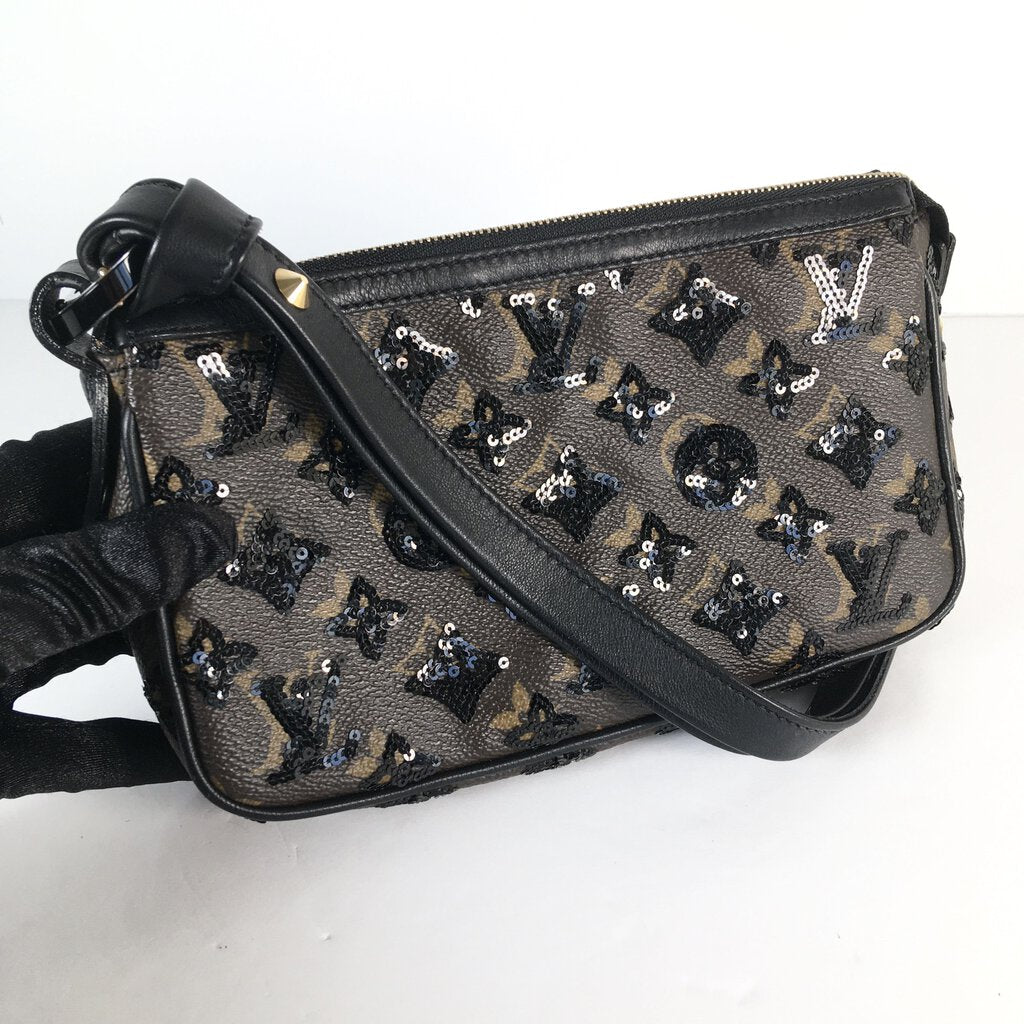 Louis Vuitton Eclipse Pochette