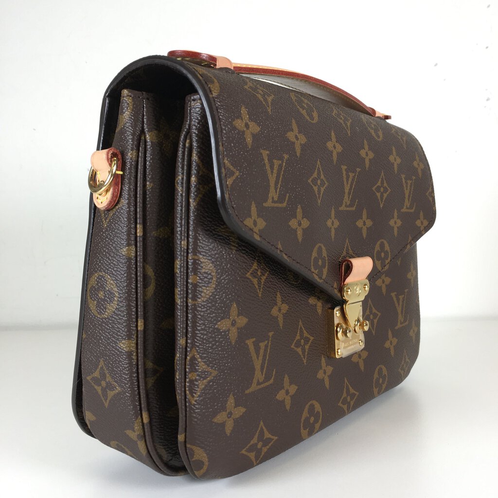 Louis Vuitton Pochette Metis