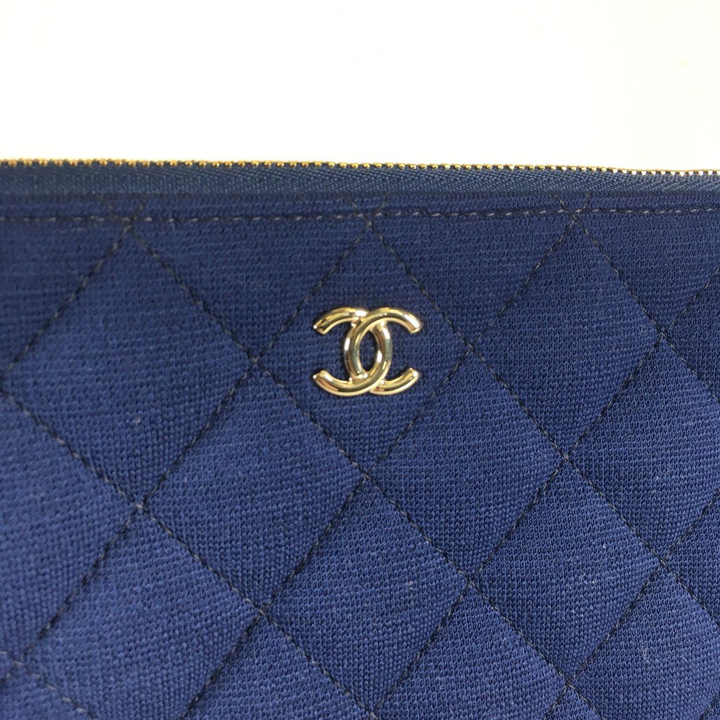 Chanel O-Case