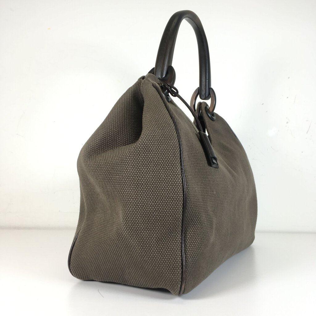 Gucci Bamboo Handle Hobo AE2B13