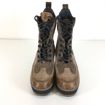 Louis Vuitton Laureate Platform Boots