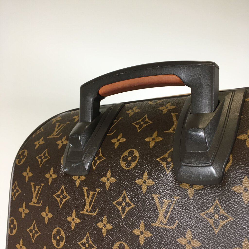 Louis Vuitton Pegase 45 Luggage