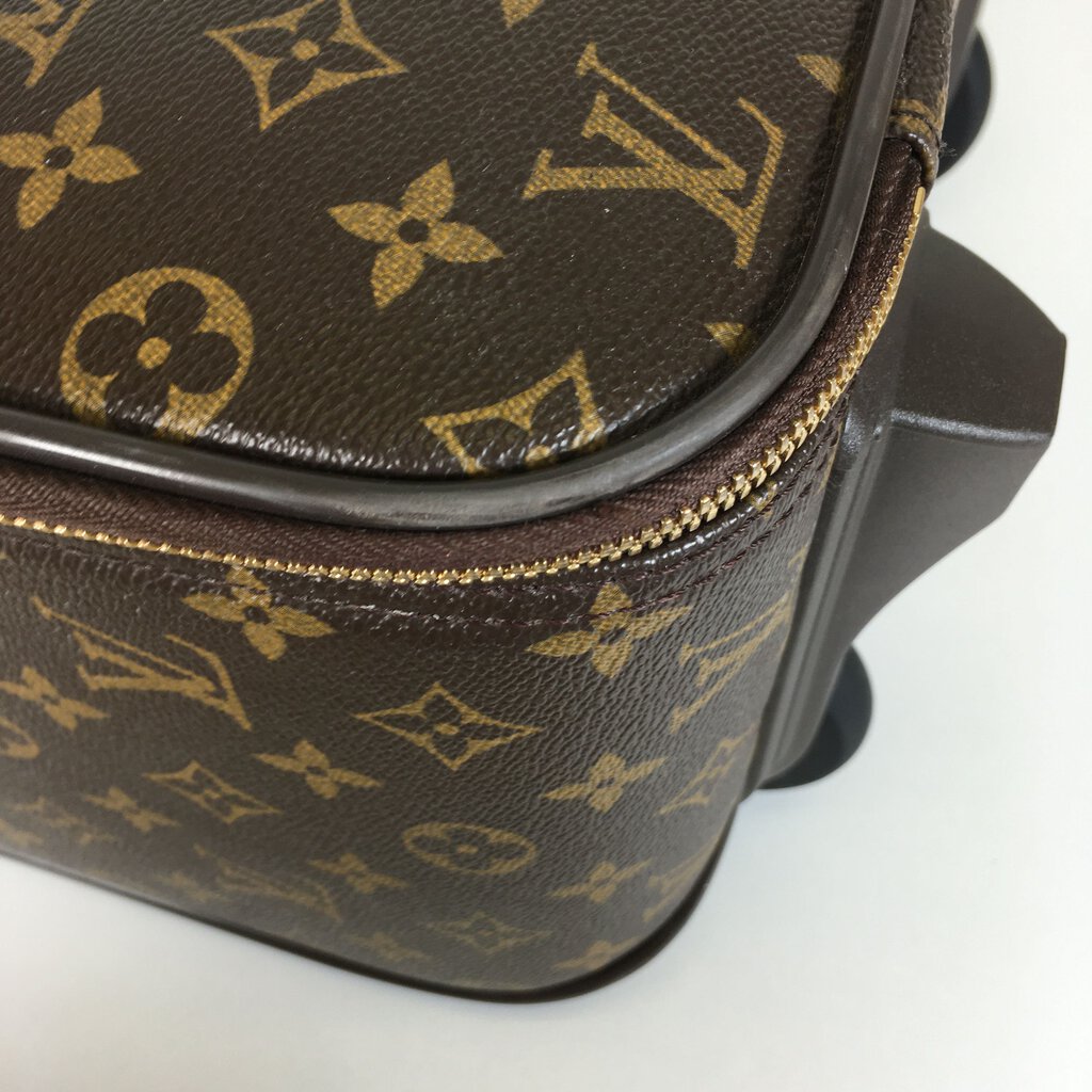 Louis Vuitton Pegase 45 Luggage