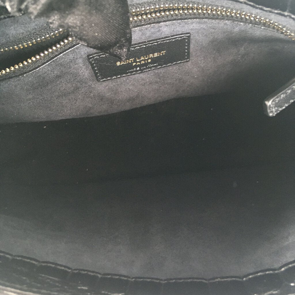 Saint Laurent (YSL) Le 5 A 7 Shoulder Bag