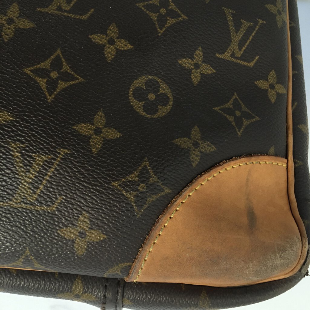 Louis Vuitton Sirius Luggage