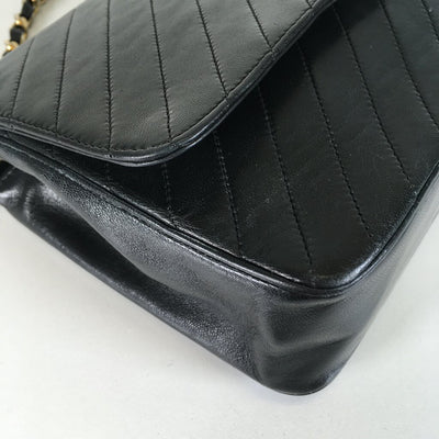 Chanel Vintage Diagonal Flap