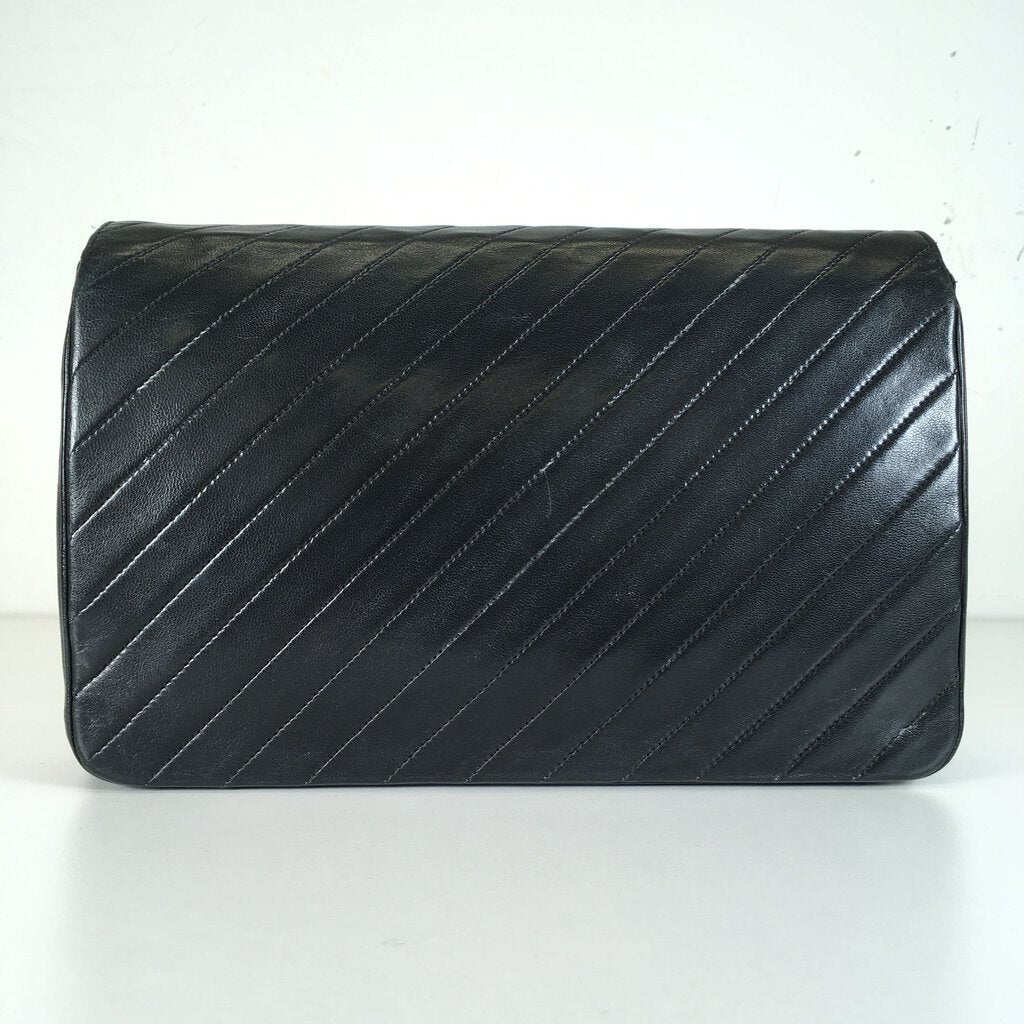 Chanel Vintage Diagonal Flap