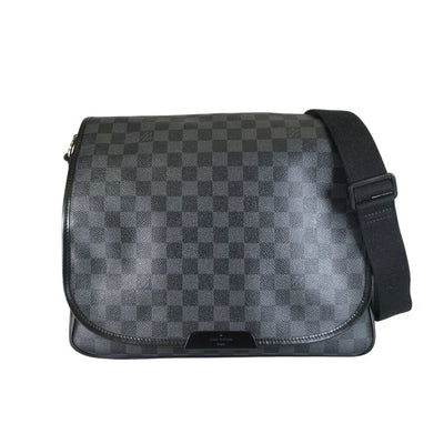 Louis Vuitton Daniel Messenger Bag