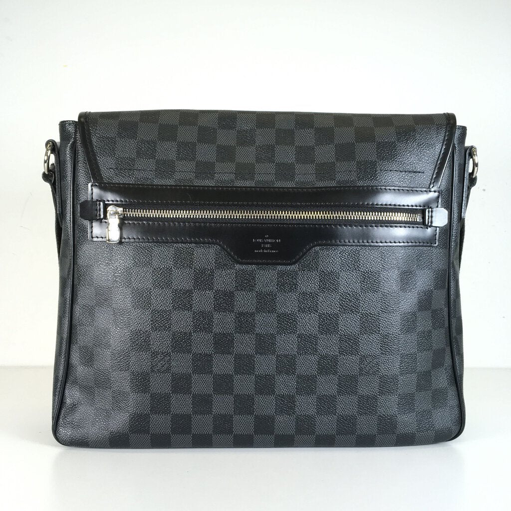 Louis Vuitton Daniel Messenger Bag