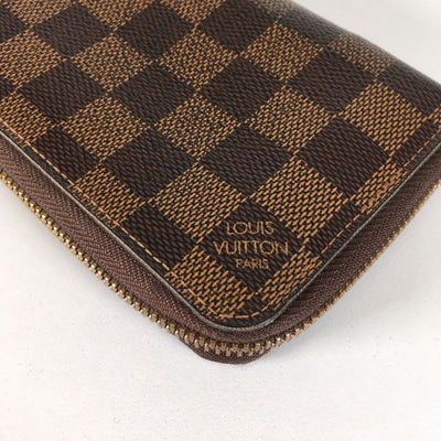 Louis Vuitton Zippy Wallet