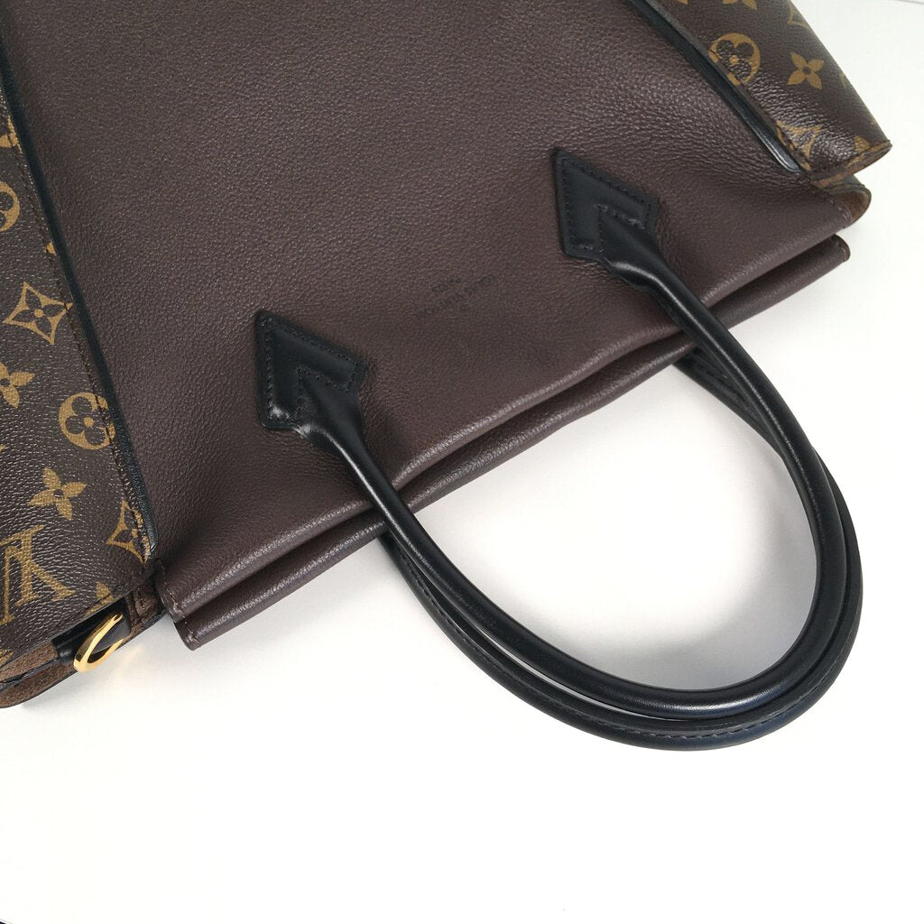 Louis Vuitton W Tote