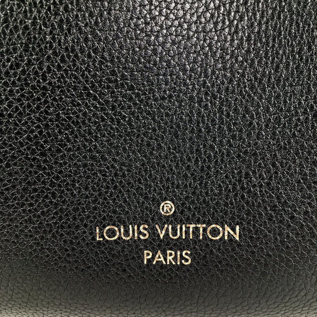 Luis Vuitton Tuffetage On My Side