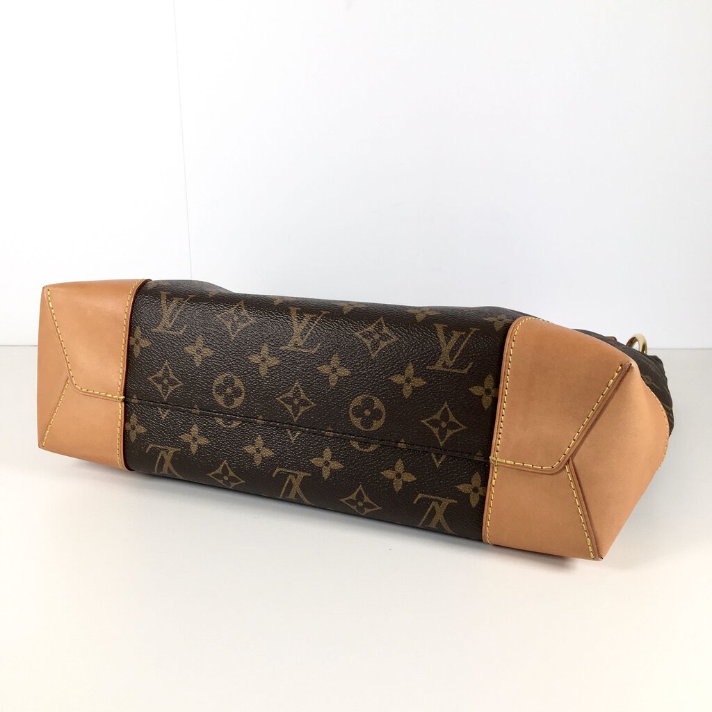 Louis Vuitton Berri PM Handbag