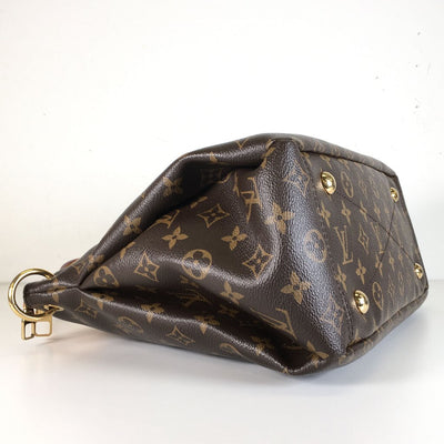 Louis Vuitton Pallas