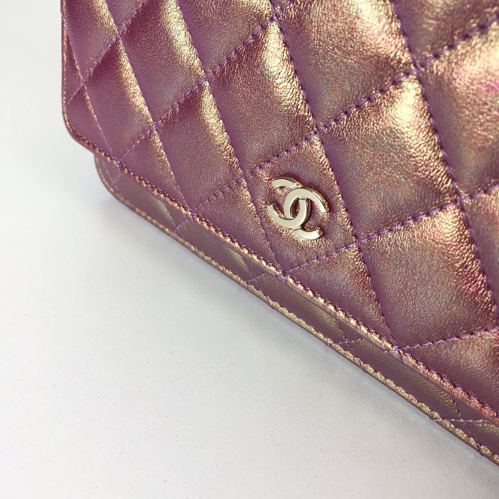 Chanel Wallet on Chain (WOC)